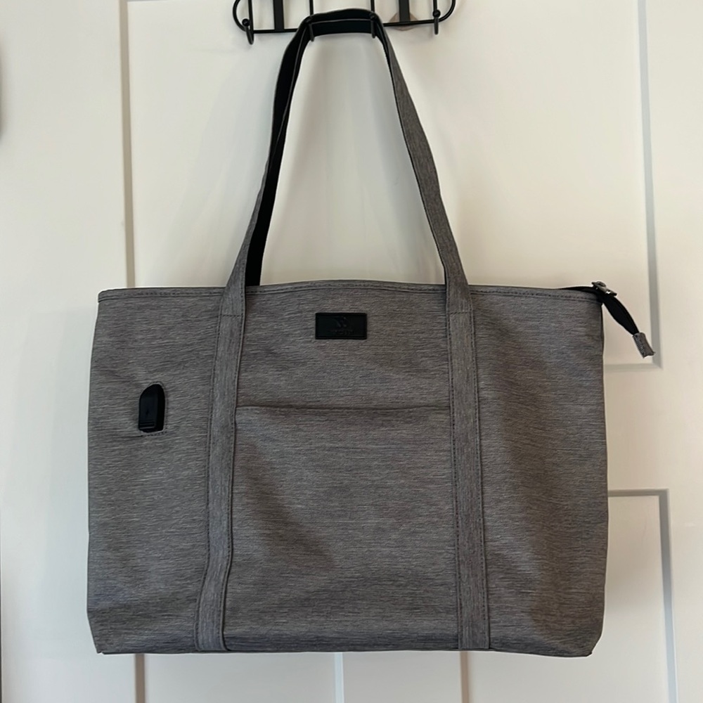 Relavei Large grey tote.  Great for laptop. Excellent condition.